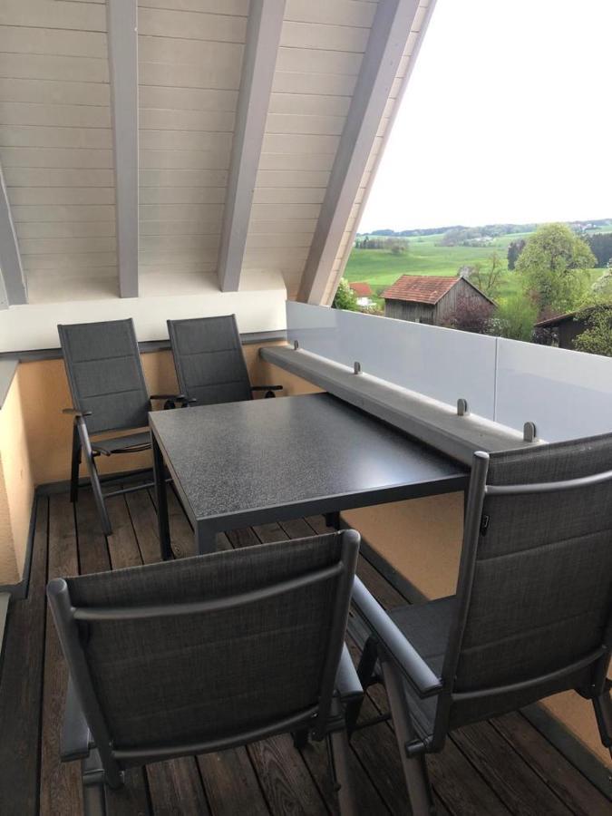شقة Alpenblick Leutkirch im Allgäu المظهر الخارجي الصورة