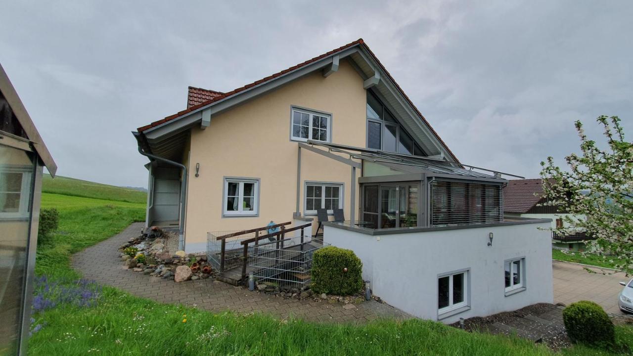 شقة Alpenblick Leutkirch im Allgäu المظهر الخارجي الصورة